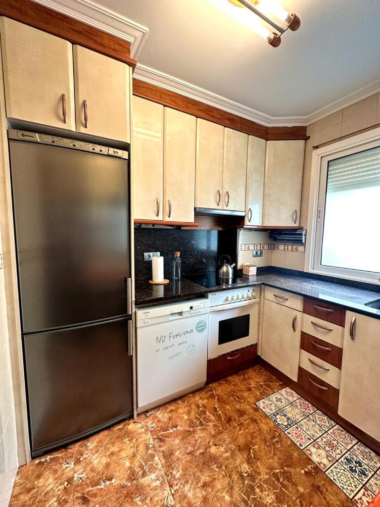 Apartamento Soleado Para 8 Personas En Santoña 客房 照片
